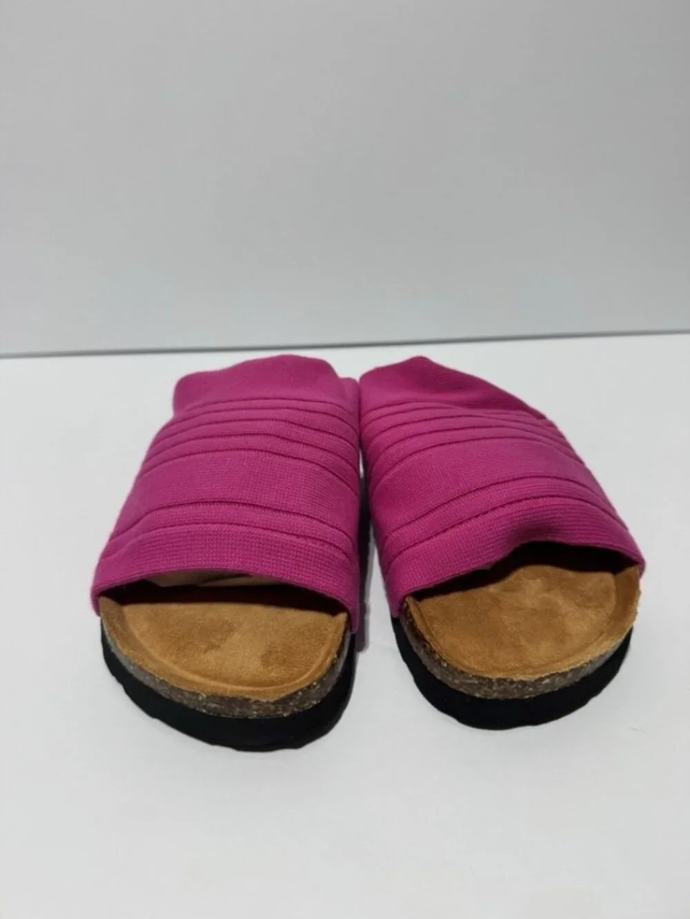 Cape Robbin Women’s Sandals Pink Size 6 M
